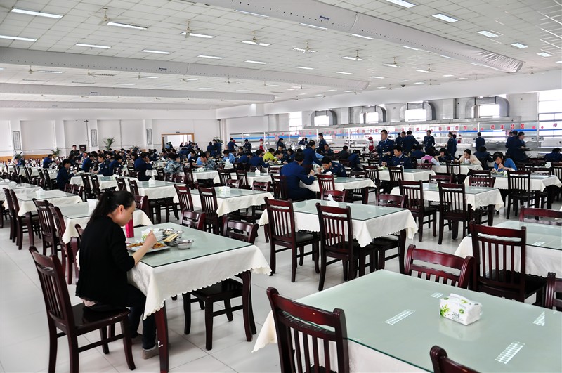 餐飲、物業(yè)、安保、消防服務(wù)產(chǎn)業(yè)